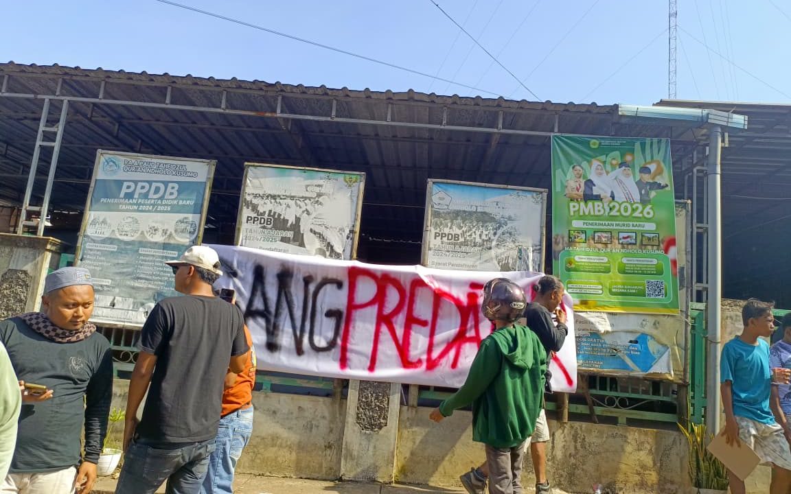Warga Geruduk Pondok di Tlogowungu, Desak Penanganan Dugaan Pelecehan oleh Oknum Kiai